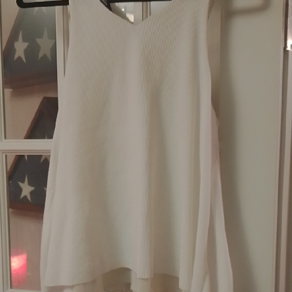 White Ribbed Flow Tank Top - Picture 6 of 6